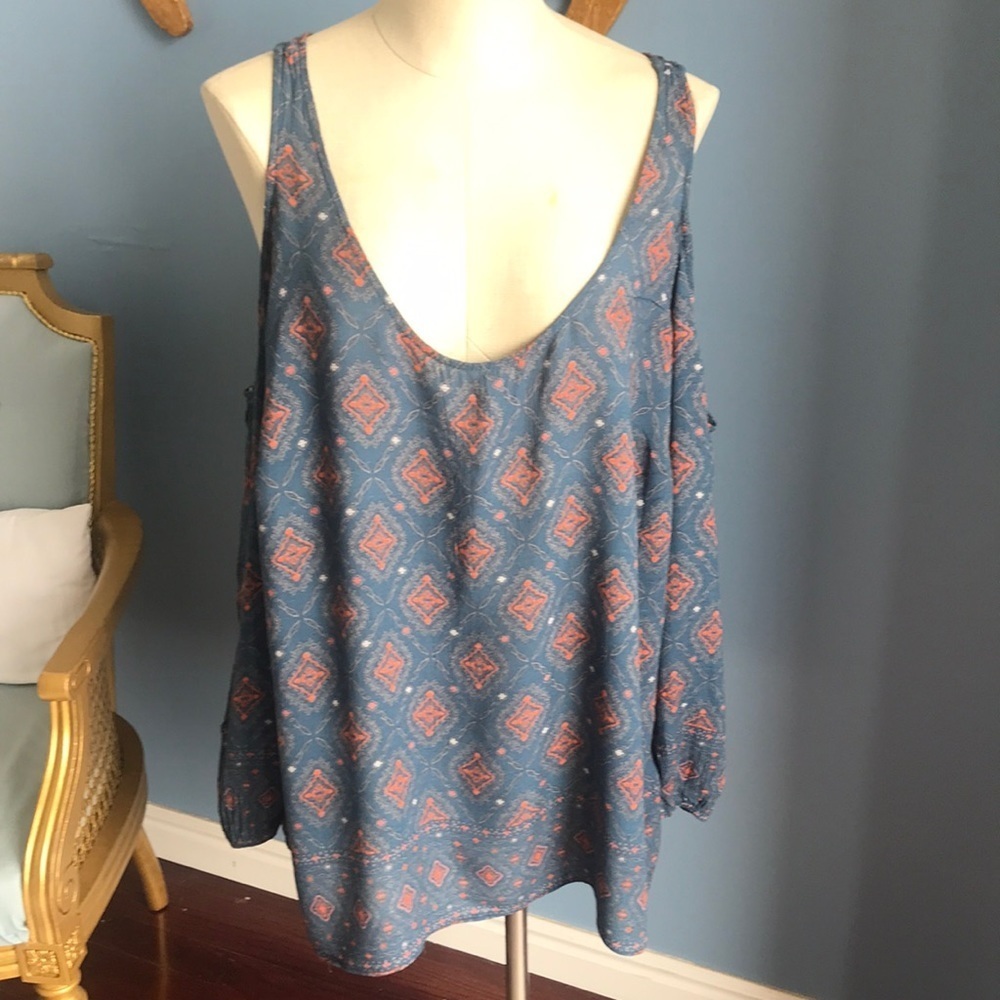 Torrid slate blue & orange long sleeves, cold shoulder top size 1